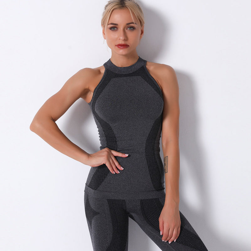 Seamless Knitted Slim Crew Neck Wicking Yoga Sports Tank Top Wholesale Activewear Tops