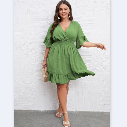 Wholesale Plus Size Womens Clothing Low Cut Pleated Bell Sleeves Earrings Dress