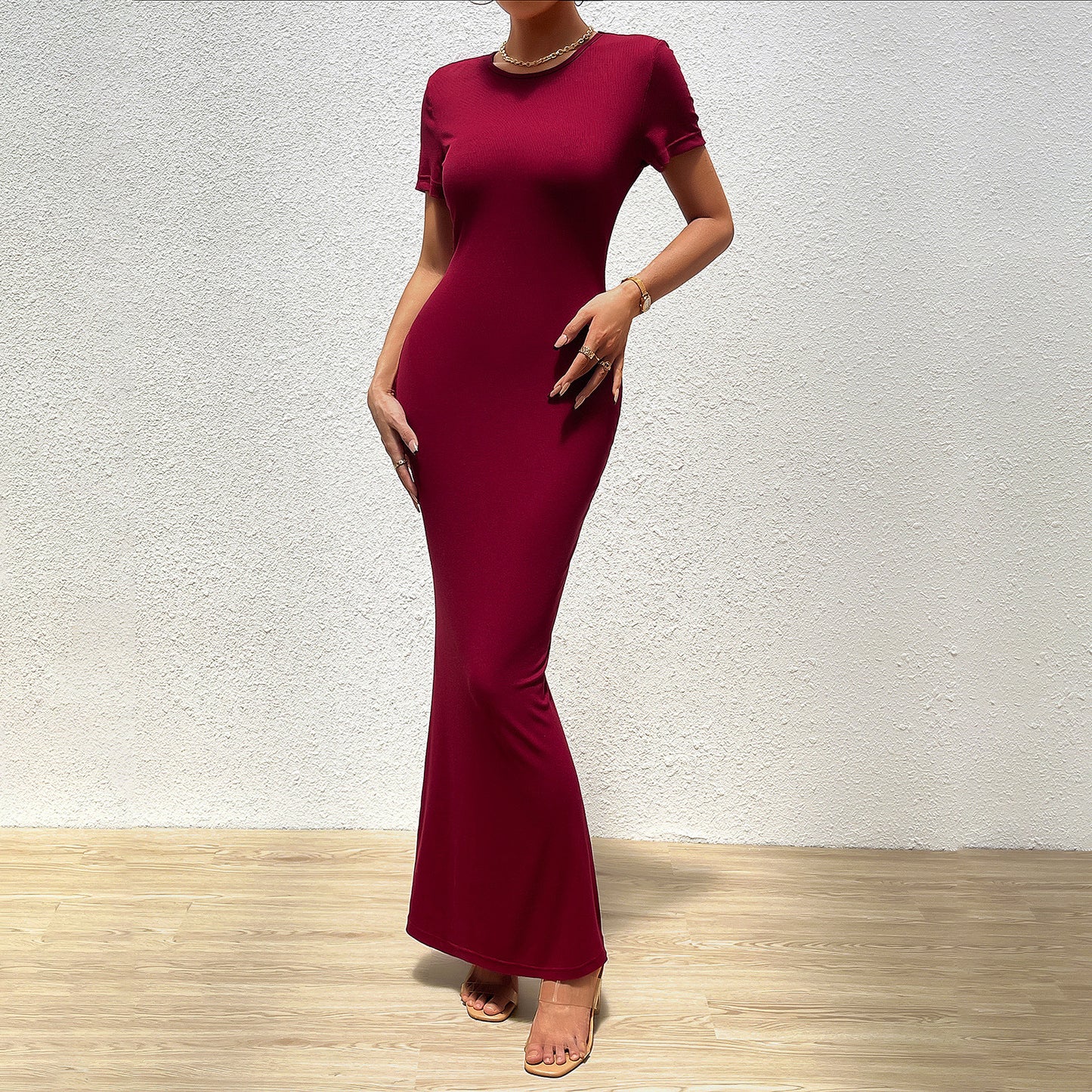 Elegant Solid Colour Round Neck Short Sleeve Slimming Dress Wholesale Dresses