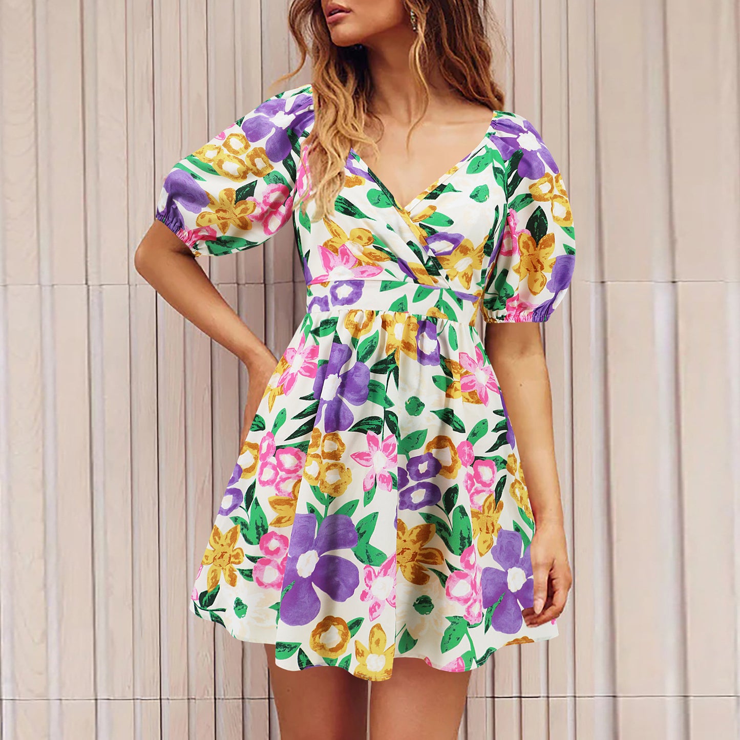 V-Neck Printed Beach Dresses With Lantern Sleeves Wholesale Womens Clothing N3824062100027