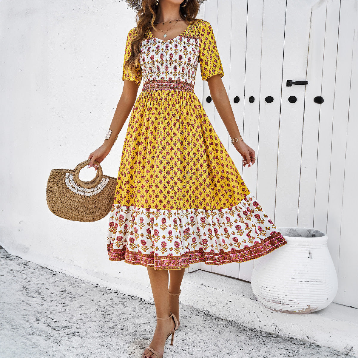 Spring And Summer Vacation Casual Printed Dress Wholesale Womens Clothing N3824022600002