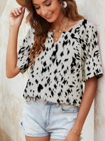 Women's V-neck Leopard Print Short Sleeve Casual Top T-Shirt Wholesale Womens Clothing N3824010500010