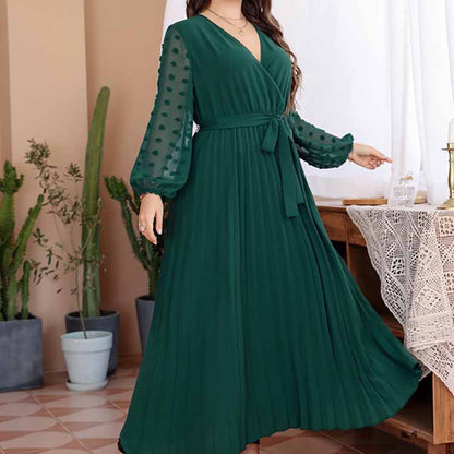 Solid Color Jacquard Curvy Pleated Dresses Wholesale Plus Size Clothing