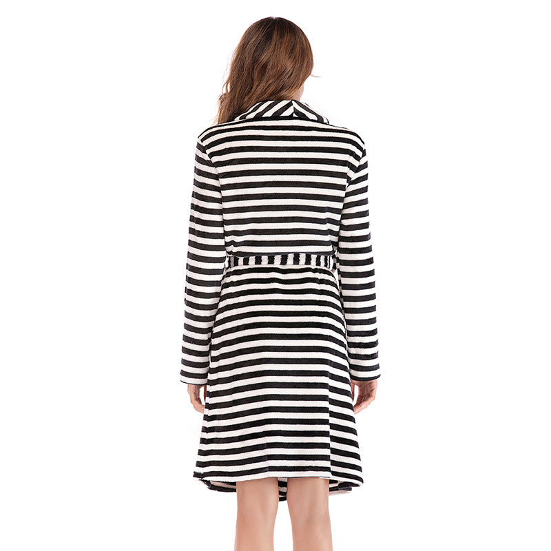 Women Loose Long-Sleeve Flannel Nightgown Wholesale Loungewear