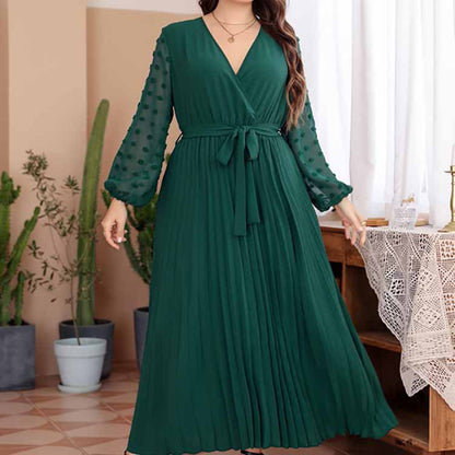 Solid Color Jacquard Curvy Pleated Dresses Wholesale Plus Size Clothing