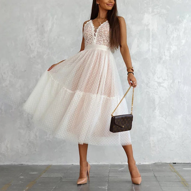 Elegant Suspender Lace Mesh Stitching Backless Dress Wholesale Dresses