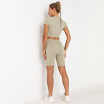 Athletic T Shirts & Shorts Seamless Yoga Sets Wholesale Workout Clothes