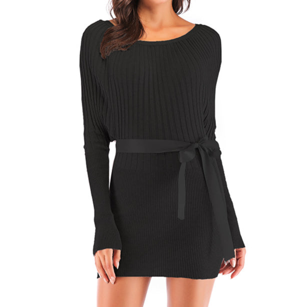 Solid Color Knitted Dress With Belt