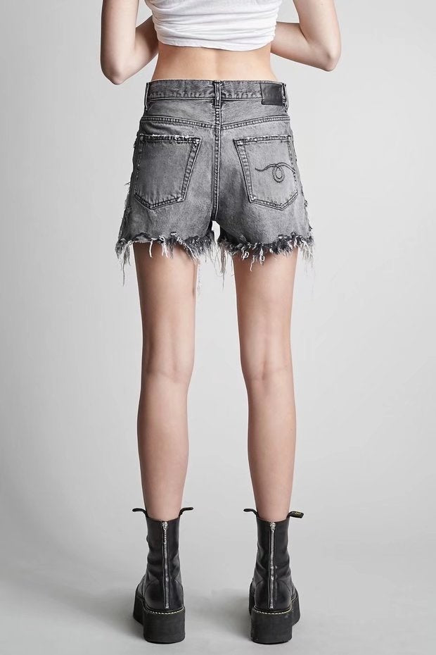 Fashion Irregular Design Raw Edge V-Shaped Womens Ripped Hot Pants Wholesale Denim Shorts