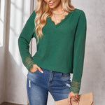 Fashion Lace V-Neck Long Sleeve Knitted Shirts Wholesale Women Blouse