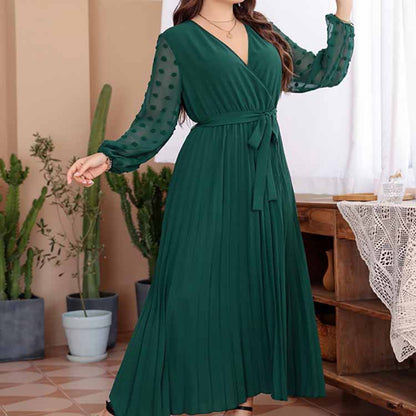 Solid Color Jacquard Curvy Pleated Dresses Wholesale Plus Size Clothing