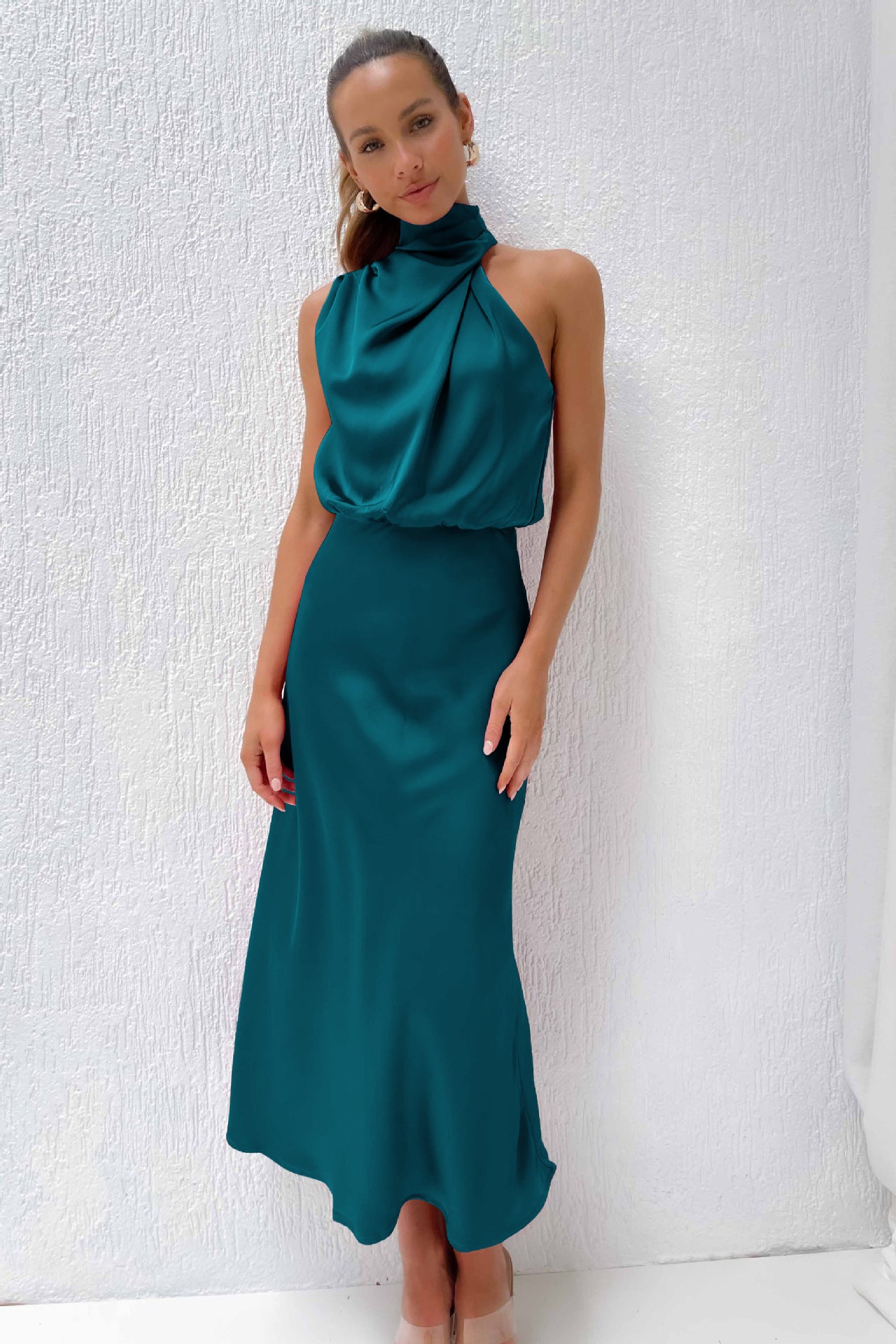 Solid Color Sleeveless Stylish Evening Satin Dress Wholesale Dresses