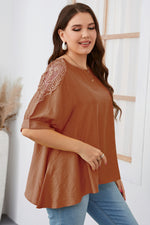 Lace Embroider Short Sleeve Round Neck Wholesale Plus Size Tops for Summer