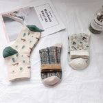 Cute Mid Tube Wholesale Womens Socks For St. Patrick'S Day