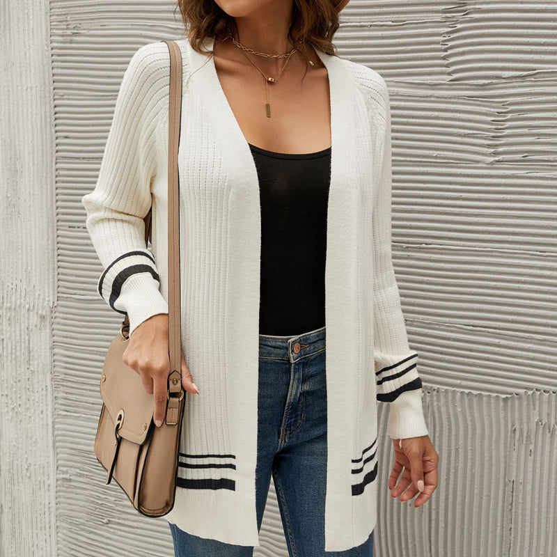 White Casual Women's Wholesale Sweaters and Cardigans