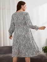 Leopard Print Long Lseeve V-Neck Elastic Waist Slim A-Line Curve Dresses Wholesale Plus Size Clothing
