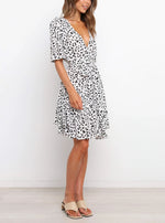 Summer Fashion Short Sleeve Leopard Print V-Neck Casual Dress Wholesale Dresses