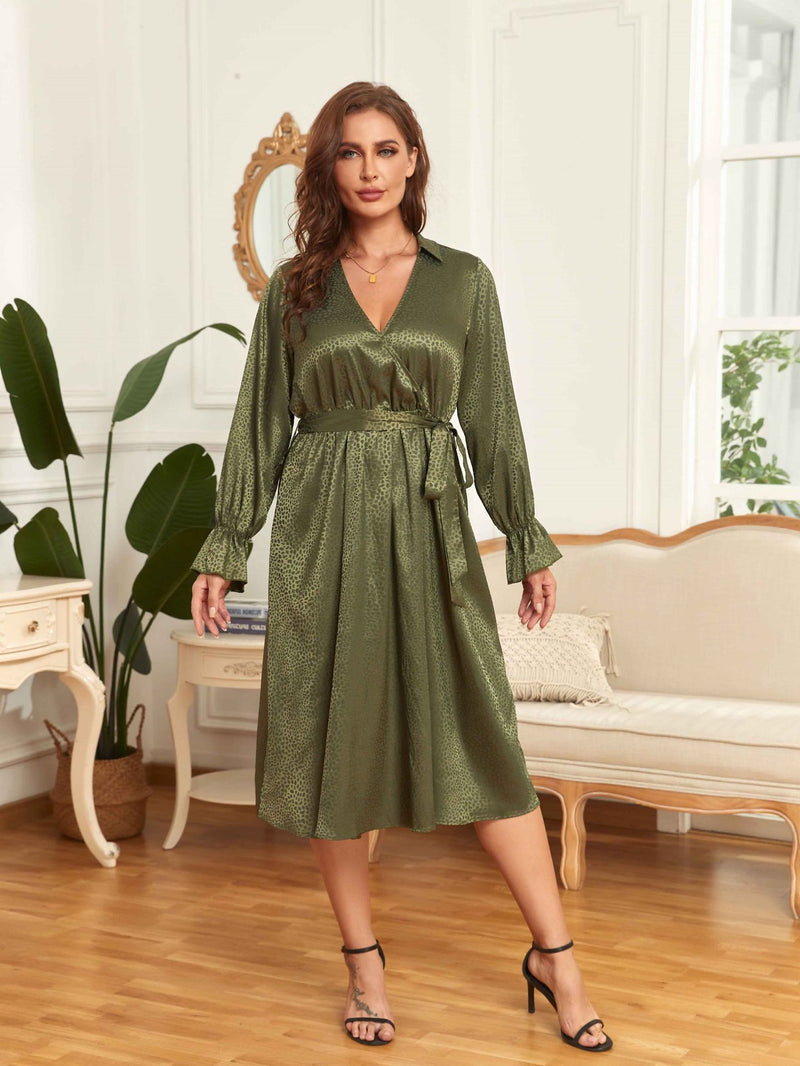 Elegant V-Neck Midi Dress Lace Up Puff Sleeve Solid Color Dresses Wholesale Plus Size Clothing