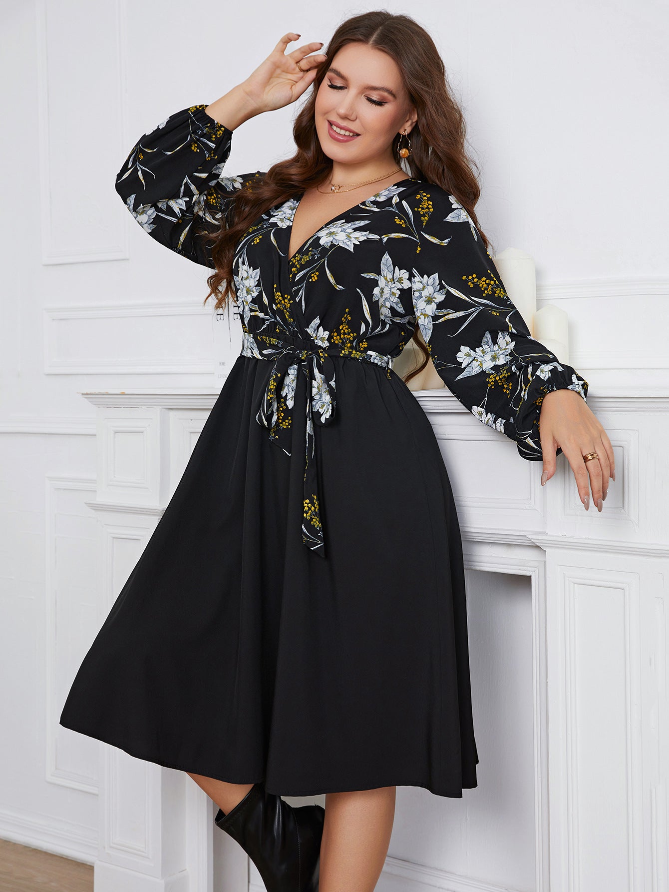 Long Sleeve Floral Print Tie-Up Curvy Dresses Wholesale Plus Size Clothing