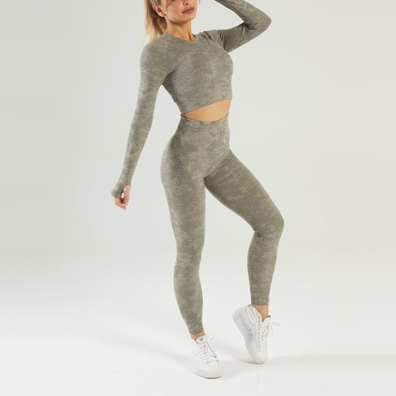 Camo Print Seamless Yoga Suits Long Sleeve Shirts & Leggings Wholesale Activewear Sets