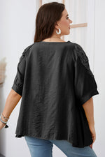Lace Embroider Short Sleeve Round Neck Wholesale Plus Size Tops for Summer