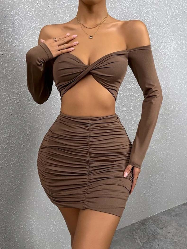 Wholesale Womens 2 Piece Sets Sexy Off Shoulder Long Sleeve Crop Tops & Pleated Bodycon Skirt