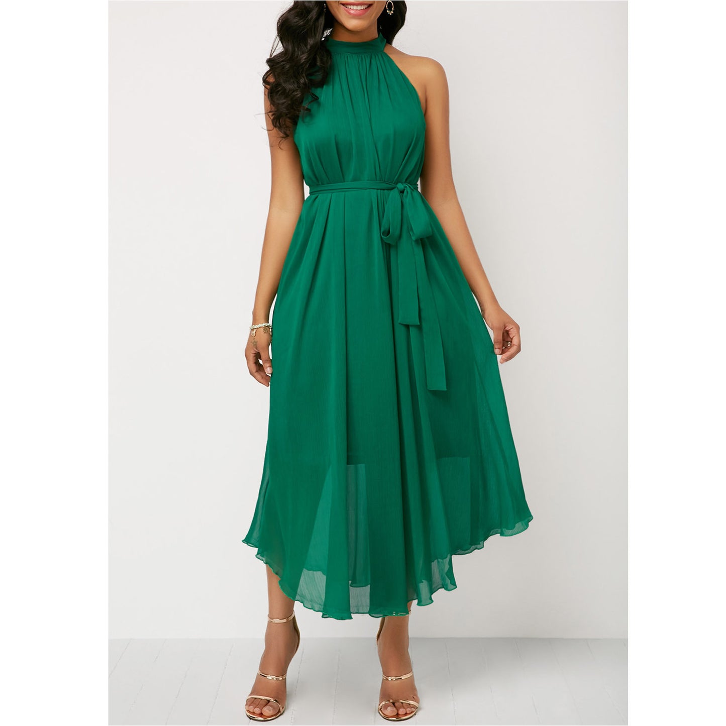 Solid Color Halterneck Lace-Up Off Shoulder Pleated Chiffon Business Casual Dress Elegant Wholesale Dresses SD531415