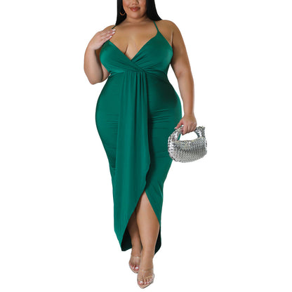 Deep-V Neck Strap Sleeveless Sling Ruched Sexy Curvy Maxi Dresses Wholesale Plus Size Clothing