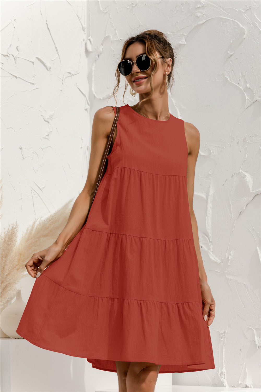 Solid Color Simple Round Neck Sleeveless Loose Swing Tank Dress Casual Wholesale Dresses