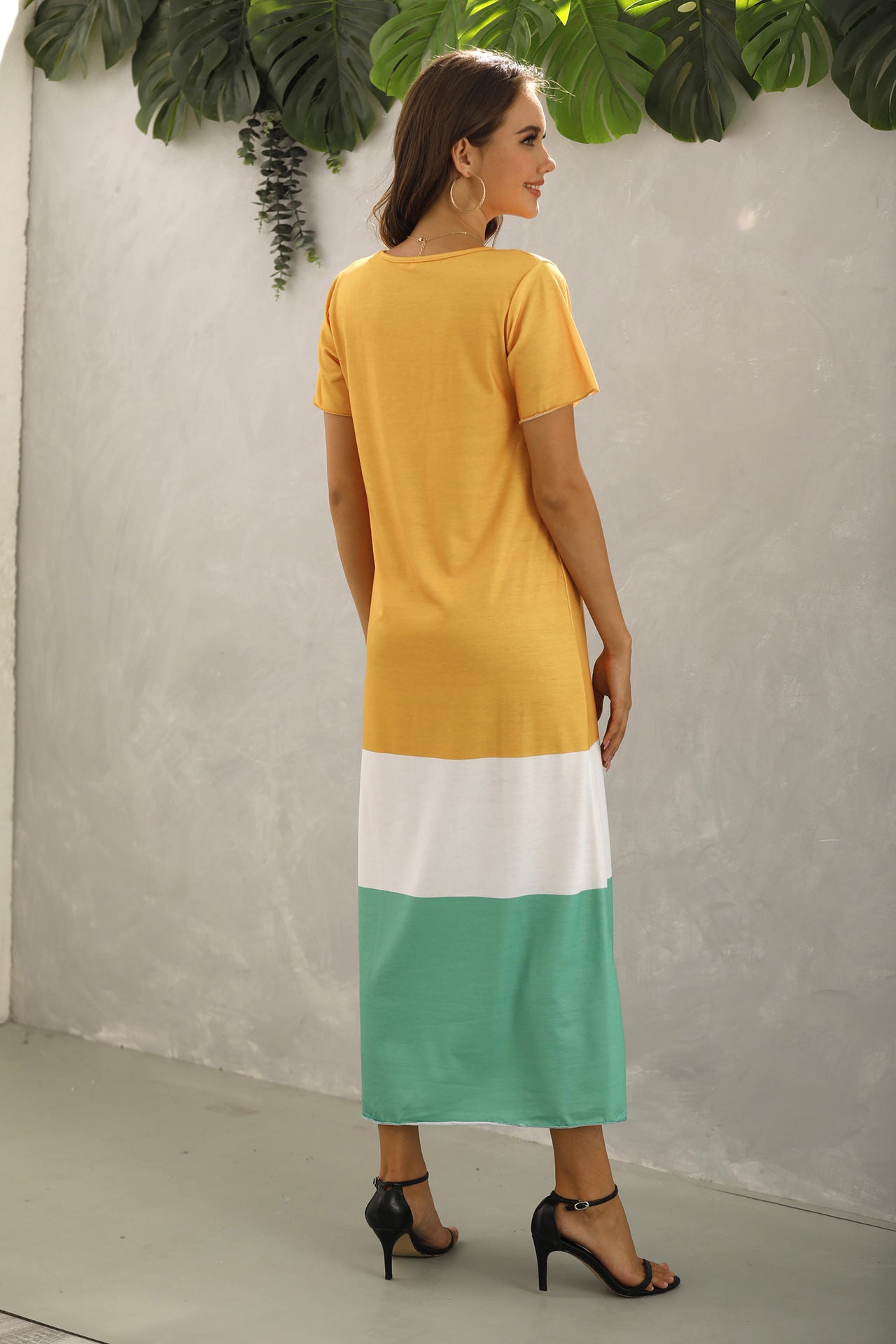 Trendy Colorblock Print Short Sleeve V Neck Midi A-Line Dresses Casual T Shirt Dress Wholesale